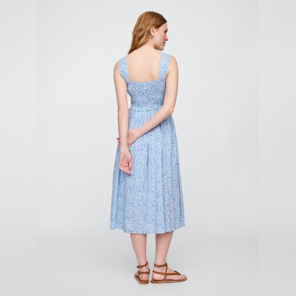 NWT GAP Smocked Midi Dress Light Blue Floral - Picture 2 of 6